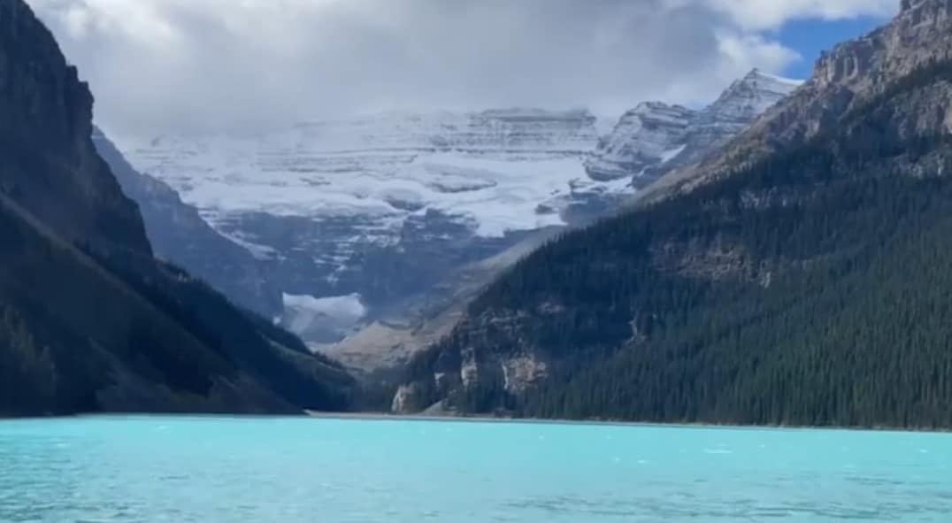 캐나다 밴프 국립공원! 밴프의 하이킹 트레일과 놓칠 수 없는 여행 명소 3 Lake Louise