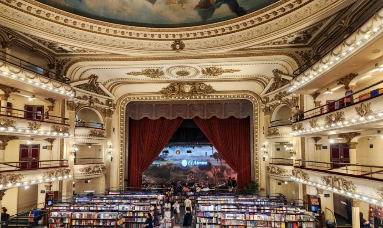 바로 엘 아테네오 그란 스플렌디드_세계에서 가장 아름다운 서점 바로 엘 아테네오 그란 스플렌디드 :_세계에서 가장 아름다운 서점